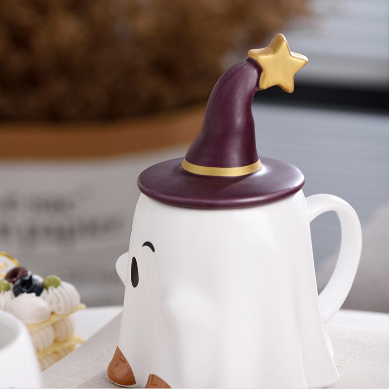 Halloween Ghost Cute Ceramic Mug Easter Elf Mug—Winking Ghost