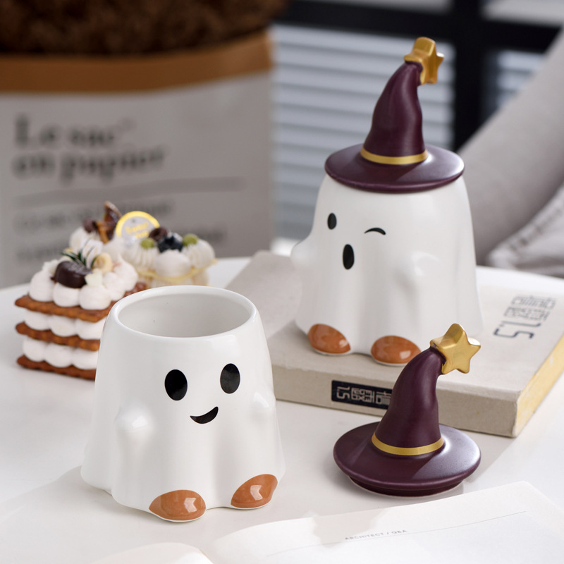 Halloween Ghost Cute Ceramic Mug Easter Elf Mug—Winking Ghost