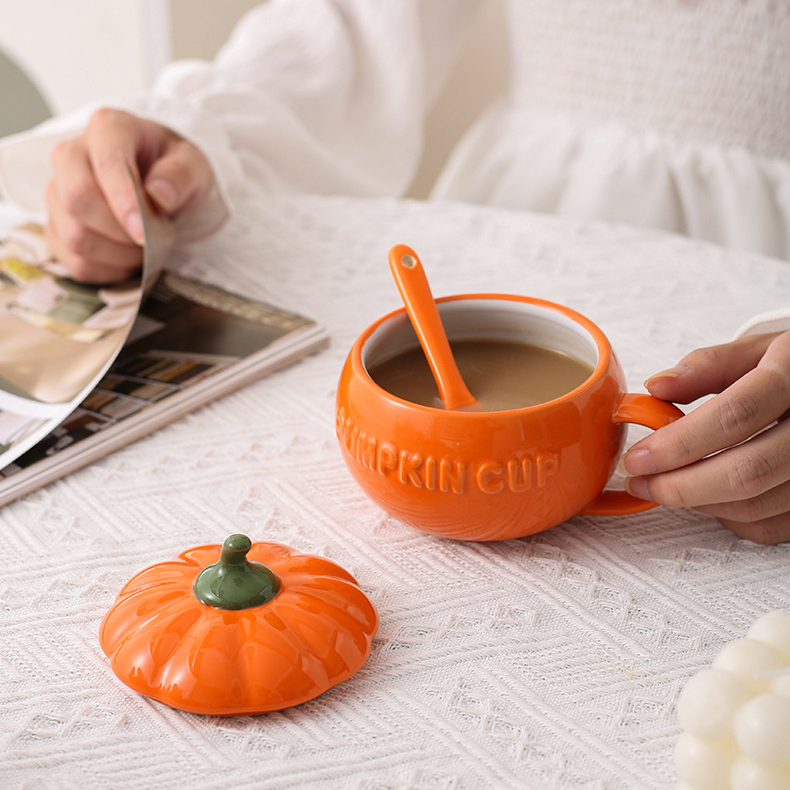 Halloween Ceramic Pumpkin Mug with Lid and Spoon