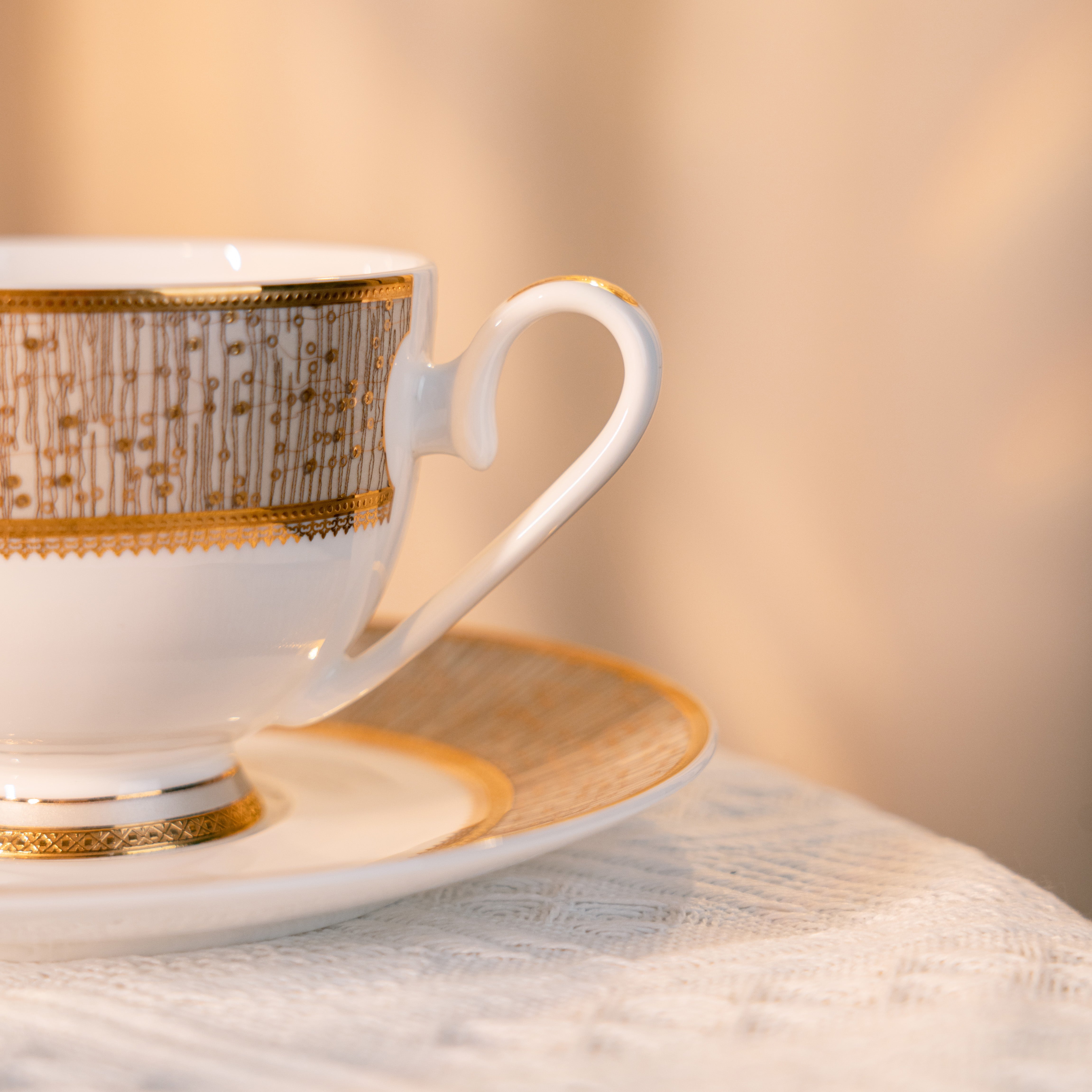 Aurora – tasse à café en porcelaine légère, ensemble de tasses et soucoupes à motif doré, service à thé de luxe