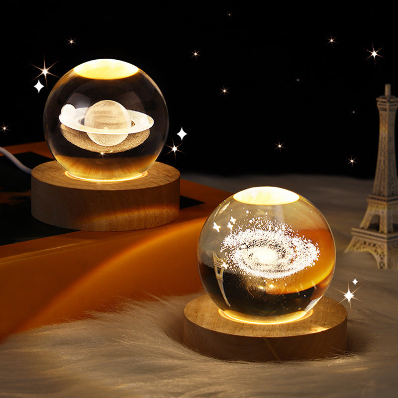 Aurora 3D Saturn Crystal Ball Night Light